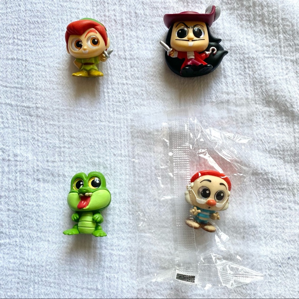 NWOT Disney Doorables Series 6 Peter Pan Set